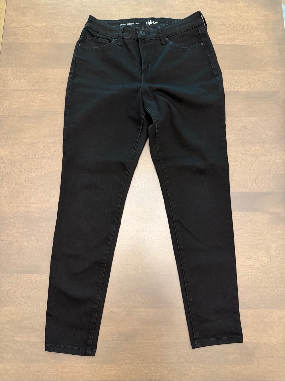 Style & Co Curvy Skinny Leg Black Jeans Size 8